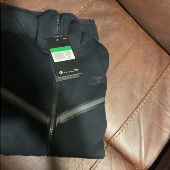 Nike Tech Fleece Full-Zip Hoodie! - Picture 2 of 4